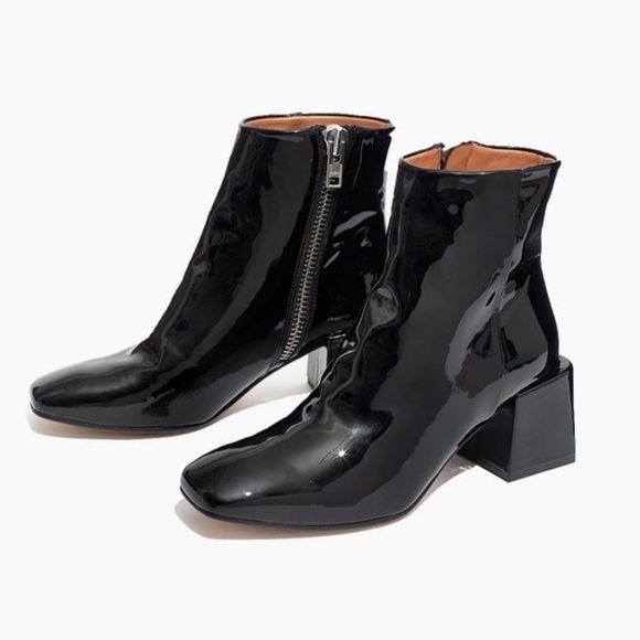 Loq Lazaro Black Patent Leather Ankle Boots - Picture 2 of 6